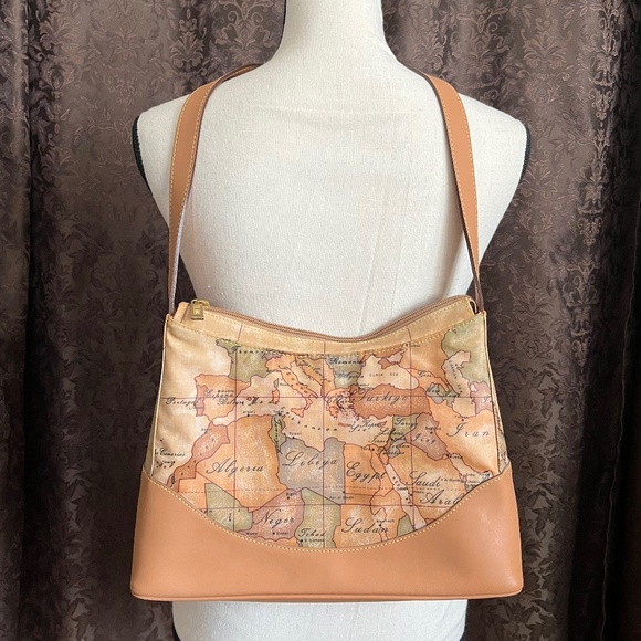 Alviero Martini World Map Neutral Tone Shoulder Bag I CLASSE Design Like New - Picture 1 of 9